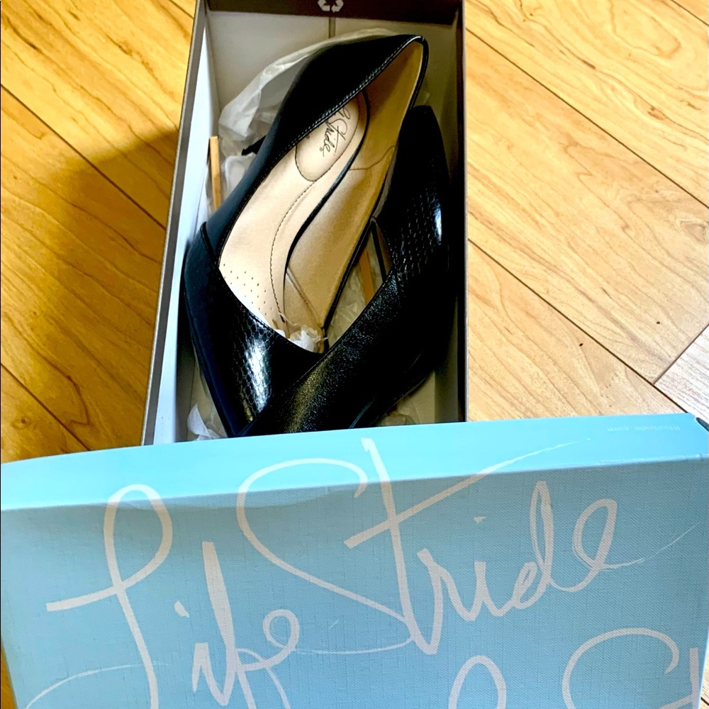 LifeStride Black Sasha Pumps Size 7M